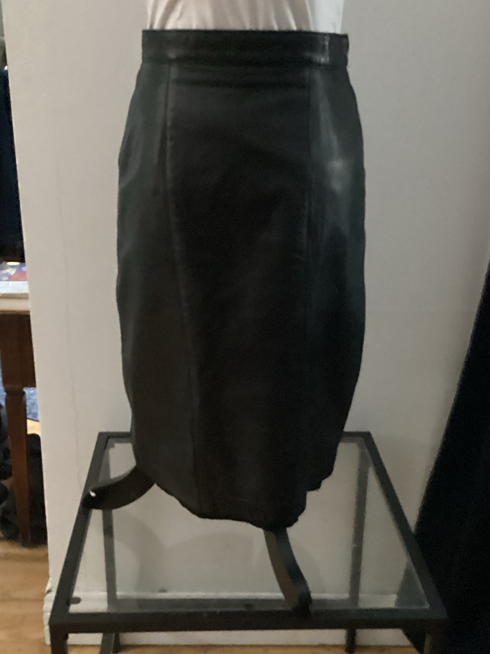 Sexy Danier faux leather pencil skirt